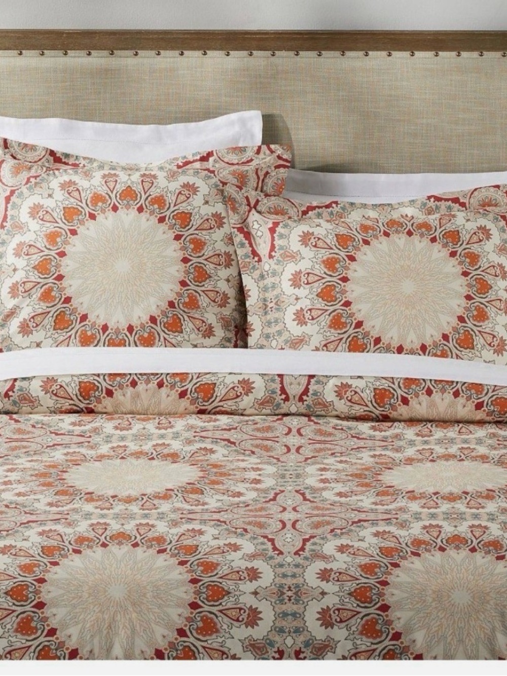 Pottery Barn Valencia Percale king duvet cover with 2 matching standard shams